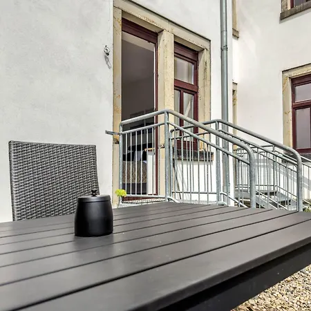 アパート Deluxe - Garden - Near Elbe - Airport *